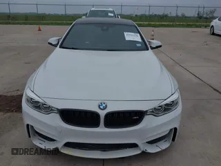 2015 BMW M4 z VIN WBS3R9C54FK329174, wystawiony jako IAAI lot #41923136 z przebiegiem 54 379 mil mil oraz . Historia ofert i sprzedaży dostępna na DreamBid. Obrazek 6.