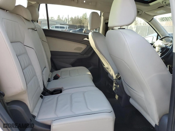 2019 Volkswagen Tiguan SEL Premium with VIN 3VV4B7AX0KM109799, listed as a Copart auction lot 42971875 with 8,147 mi miles and Salvage Title. Bid and sale history available at carsss.com. Image 11.