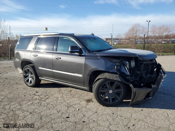 2016 Cadillac Escalade Premium Collection with VIN 1GYS4CKJ9GR457121, listed as a Copart auction lot 82835424 with 90,072 mi miles and Salvage Title. Bid and sale history available at carsss.com. Image 4.