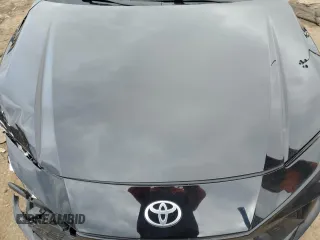 2025 Toyota Camry LE z VIN 4T1DBADK4SU016836, wystawiony jako Copart lot #50876625 z przebiegiem 7496 mil mil oraz Szkoda całkowita • Salvage title. Historia ofert i sprzedaży dostępna na DreamBid. Obrazek 11.
