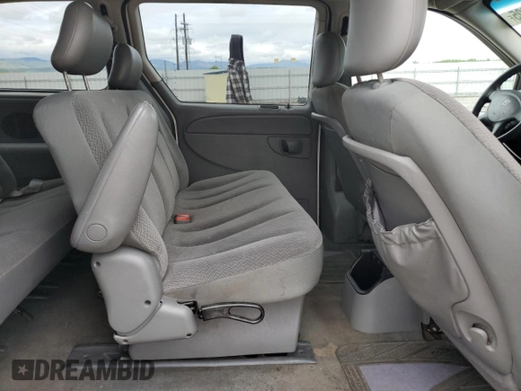 2005 Dodge Caravan SE with VIN 1D4GP24R45B273262, listed as a Copart auction lot 59026005 with 215,054 mi miles and Salvage title. Bid and sale history available at DreamBid. Image 11.