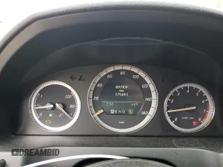 2008 Mercedes-Benz C 300 Sport with VIN WDDGF81XX8F157508, listed as a Copart auction lot 57557365 with 175,691 mi miles and Clean title. Bid and sale history available at DreamBid. Image 9.