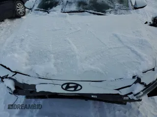 2024 Hyundai Elantra SEL z VIN KMHLM4DG0RU736051, wystawiony jako Copart lot #43045135 z przebiegiem 17 648 mil mil oraz Szkoda całkowita • Salvage title. Historia ofert i sprzedaży dostępna na DreamBid. Obrazek 11.