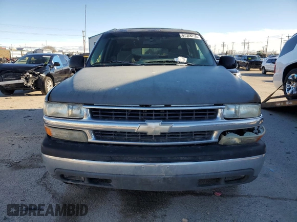 2002 Chevrolet Suburban LT with VIN 1GNEC16T22J141497, listed as a Copart auction lot 87526755 with 277,226 mi miles and Salvage Title. Bid and sale history available at carsss.com. Image 5.