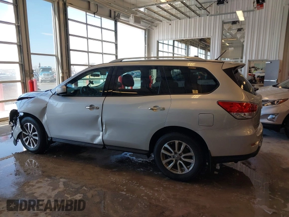 2016 Nissan Pathfinder Platinum with VIN 5N1AR2MM1GC636319, listed as a IAAI auction lot 41604985 with 138,053 mi miles. Bid and sale history available at carsss.com. Image 14.
