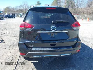 2020 Nissan Rogue SV with VIN JN8AT2MTXLW003411, listed as a IAAI auction lot 41811084 with 58,758 mi miles and . Bid and sale history available at carsss.com. Image 16.