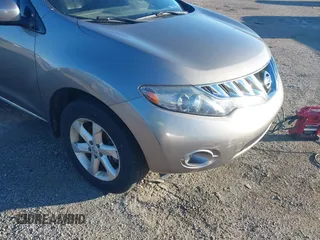 2010 Nissan Murano SL with VIN JN8AZ1MW1AW113943, listed as a IAAI auction lot 41008675 with 145,407 mi miles. Bid and sale history available at carsss.com. Image 6.