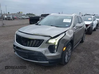 2022 Cadillac XT4 FWD Premium Luxury with VIN 1GYFZCR45NF164754, listed as a IAAI auction lot 41278705 with 65,698 mi miles. Bid and sale history available at carsss.com. Image 17.
