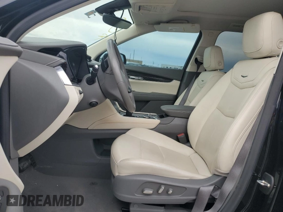 2022 Cadillac XT6 Premium Luxury with VIN 1GYKPCRS9NZ126039, listed as a Copart auction lot 89285485 with 29,451 mi miles and Salvage Title. Bid and sale history available at carsss.com. Image 7.