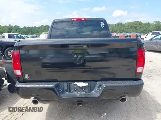 2015 Ram 1500 Express z VIN 3C6RR6KT3FG687249, wystawiony jako IAAI lot #42253945 z przebiegiem 162 166 mil mil oraz . Historia ofert i sprzedaży dostępna na DreamBid. Obrazek 16.