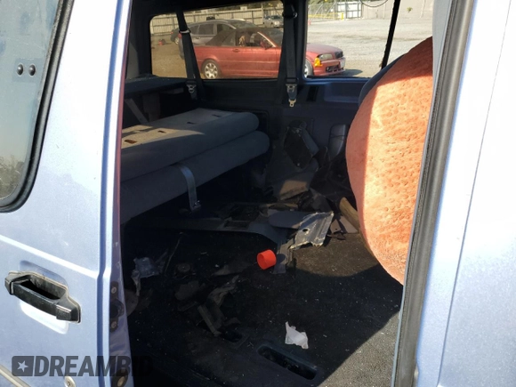 1997 Ford Aerostar XLT z VIN 1FMDA41X7VZA54718, wystawiony jako Copart lot #72972314 z przebiegiem Nie podano mil oraz Szkody całkowita. Historia ofert i sprzedaży dostępna na DreamBid. Obrazek 11.