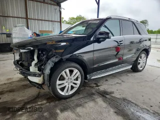 2015 Mercedes-Benz M 350 z VIN 4JGDA5JB9FA560562, wystawiony jako Copart lot #58342135 z przebiegiem 117 114 mil mil oraz Szkoda całkowita • Salvage title. Historia ofert i sprzedaży dostępna na DreamBid. Obrazek 1.