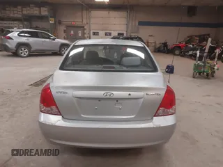 2004 Hyundai Elantra GLS z VIN KMHDN46D54U913626, wystawiony jako IAAI lot #41845546 z przebiegiem 187 267 mil mil oraz . Historia ofert i sprzedaży dostępna na DreamBid. Obrazek 15.