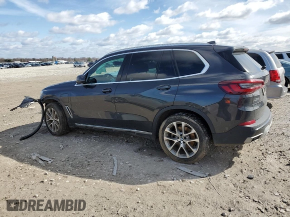 2021 BMW X5 xDrive45e with VIN 5UXTA6C01M9H73538, listed as a Copart auction lot 50148605 with 0 mi miles and Salvage Title. Bid and sale history available at carsss.com. Image 2.