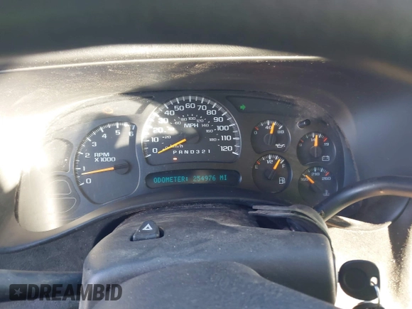 2006 Chevrolet Silverado 1500 Work Truck with VIN 1GCEC19X56Z256965, listed as a IAAI auction lot 40653848 with 254,976 mi miles. Bid and sale history available at carsss.com. Image 7.