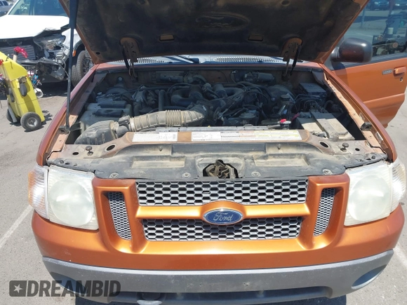 2001 Ford Explorer Sport Trac with VIN 1FMZU67E91UA85958, listed as a IAAI auction lot 42454056 with 230,627 mi miles and . Bid and sale history available at DreamBid. Image 10.
