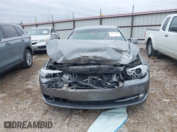2013 BMW 5 Series 528i with VIN WBAXG5C5XDD229845, listed as a IAAI auction lot 41457088 with 130,826 mi miles and . Bid and sale history available at carsss.com. Image 12.