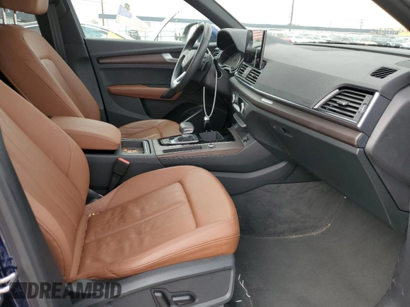 2021 Audi Q5 Premium with VIN WA1AAAFY0M2052401, listed as a Copart auction lot 63466012 with 11,922 mi miles. Bid and sale history available at carsss.com. Image 5.