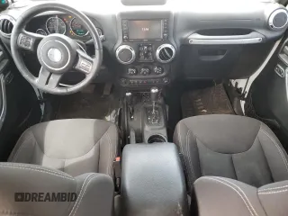 2017 Jeep Wrangler Unlimited Rubicon Recon with VIN 1C4BJWFG5HL511601, listed as a Copart auction lot 62656715 with 86,465 mi miles and Salvage title. Bid and sale history available at DreamBid. Image 8.