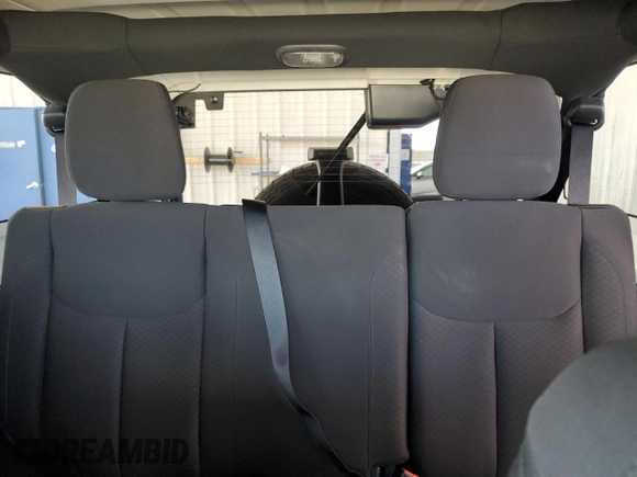 2016 Jeep Wrangler Unlimited Sport с VIN 1C4BJWDG5GL329916, выставлен на аукционе Copart как лот 55141825 с пробегом 54 074 миль миль и Списание • Salvage title. История ставок и продаж доступна на DreamBid. Изображение 10.