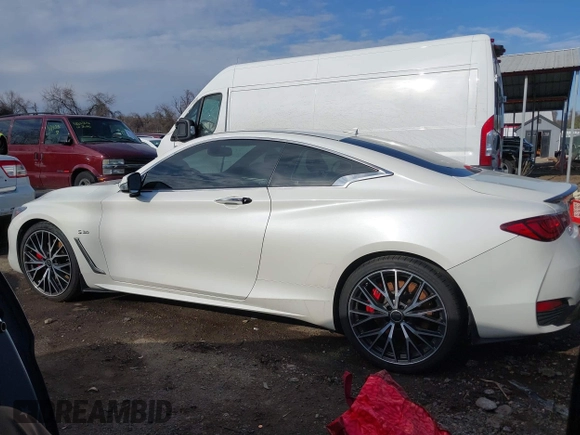 2018 Infiniti Q60 RED SPORT 400 with VIN JN1FV7EL6JM630898, listed as a IAAI auction lot 41628560 with 57,224 mi miles. Bid and sale history available at carsss.com. Image 14.