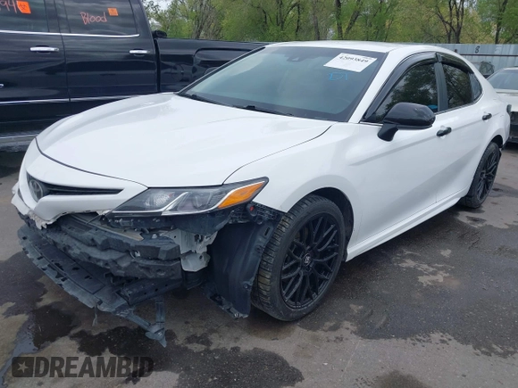2020 Toyota Camry SE z VIN 4T1G11AKXLU908241, wystawiony jako IAAI lot #42093849 z przebiegiem 132 855 mil mil oraz . Historia ofert i sprzedaży dostępna na DreamBid. Obrazek 19.
