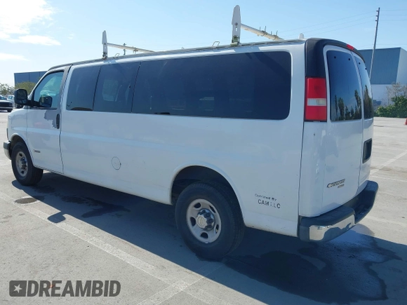 2013 Chevrolet Express Passenger LT with VIN 1GAZG1FG6D1143671, listed as a IAAI auction lot 41778148 with 196,175 mi miles and . Bid and sale history available at DreamBid. Image 3.