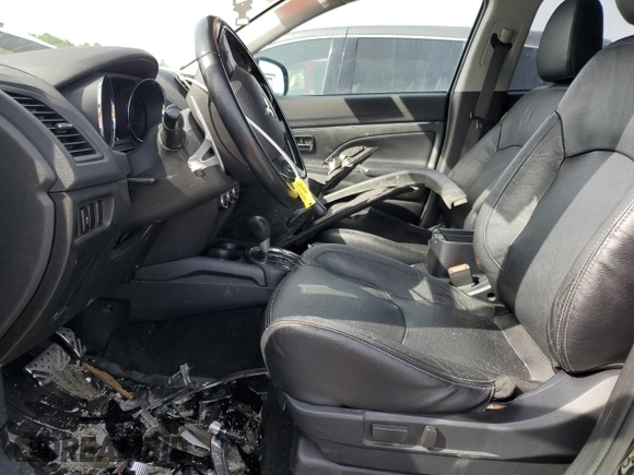 2016 Mitsubishi Outlander SEL with VIN JA4AR4AW3GZ025138, listed as a Copart auction lot 57803615 with 90,005 mi miles and Salvage title. Bid and sale history available at DreamBid. Image 7.