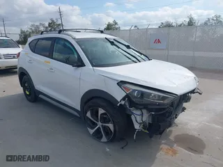 2017 Hyundai Tucson Value with VIN KM8J33A27HU564306, listed as a IAAI auction lot 40983257 with 53,590 mi miles. Bid and sale history available at carsss.com. Image 1.