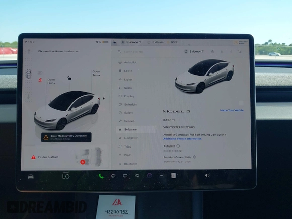 2024 Tesla Model 3 z VIN 5YJ3E1EA7RF721503, wystawiony jako IAAI lot #42246752 z przebiegiem 8 807 mil mil oraz . Historia ofert i sprzedaży dostępna na DreamBid. Obrazek 18.