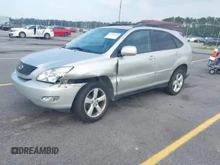 2005 Lexus RX 330 z VIN 2T2HA31U55C048217, wystawiony jako IAAI lot #42296940 z przebiegiem 90 213 mil mil oraz . Historia ofert i sprzedaży dostępna na DreamBid. Obrazek 2.
