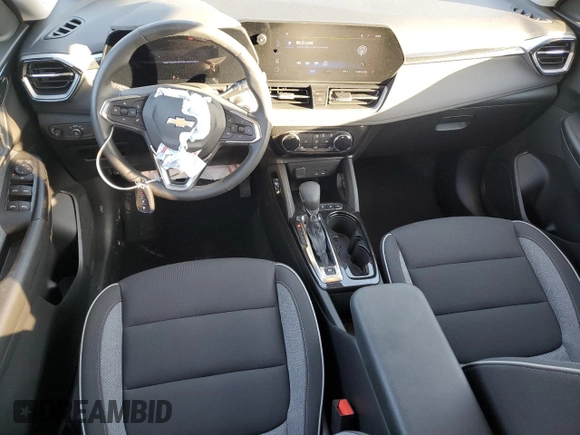 2024 Chevrolet TrailBlazer LT with VIN KL79MRSL5RB167508, listed as a Copart auction lot 48608575 with 1,921 mi miles and Salvage Title. Bid and sale history available at DreamBid. Image 8.