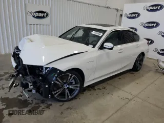 2024 BMW 3 Series 330e with VIN 3MW39FF06R8E71857, listed as a Copart auction lot 71758854 with 0 mi miles and Clean Title. Bid and sale history available at carsss.com. Image 1.