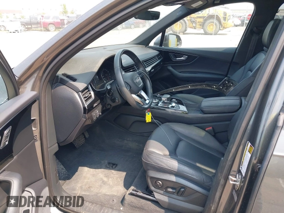 2019 Audi Q7 Premium with VIN WA1AAAF73KD031616, listed as a IAAI auction lot 39952592 with 60,839 mi miles and . Bid and sale history available at DreamBid. Image 5.