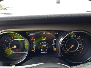 2020 Jeep Wrangler Unlimited Sport Altitude with VIN 1C4HJXDG9LW315977, listed as a IAAI auction lot 41788892 with 60,380 mi miles. Bid and sale history available at carsss.com. Image 7.