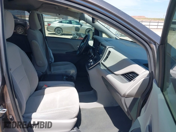 2020 Toyota Sienna LE Auto Access Seat with VIN 5TDKZ3DC2LS036312, listed as a IAAI auction lot 42307857 with 107,653 mi miles and . Bid and sale history available at DreamBid. Image 5.
