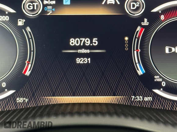 2022 Aston Martin DBX z VIN SD7VUJAW9NTV05320, wystawiony jako Copart lot #60103705 z przebiegiem 9 231 mil mil oraz Szkoda całkowita • Salvage title. Historia ofert i sprzedaży dostępna na DreamBid. Obrazek 8.