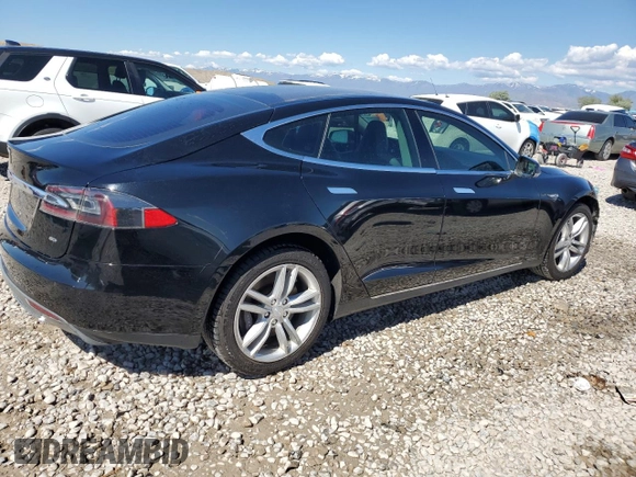 2014 Tesla Model S 60 with VIN 5YJSA1H18EFP34998, listed as a Copart auction lot 55416135 with 229,107 mi miles and Salvage title. Bid and sale history available at DreamBid. Image 3.