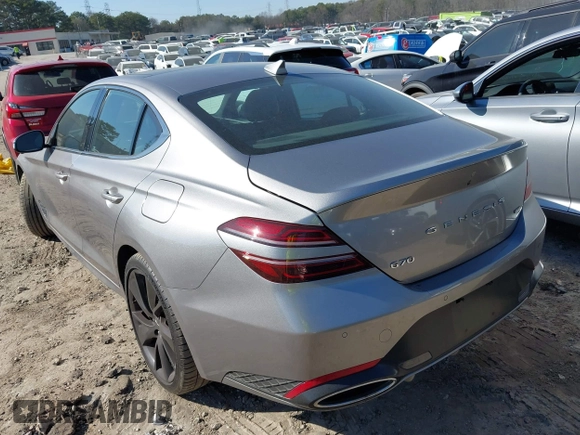 2022 Genesis G70 3.3T z VIN KMTG54TE0NU084191, wystawiony jako IAAI lot #41479649 z przebiegiem 51 548 mil mil oraz . Historia ofert i sprzedaży dostępna na DreamBid. Obrazek 3.