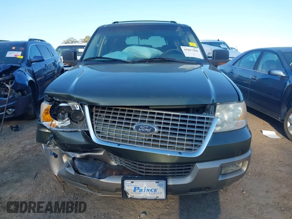 2004 Ford Expedition Eddie Bauer with VIN 1FMPU17L24LA97680, listed as a IAAI auction lot 41867080 with 296,279 mi miles. Bid and sale history available at carsss.com. Image 12.