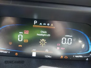 2025 Hyundai Elantra SE z VIN KMHLL4DG8SU938824, wystawiony jako IAAI lot #42022984 z przebiegiem 1234 mil mil oraz . Historia ofert i sprzedaży dostępna na DreamBid. Obrazek 7.