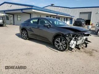 2024 Toyota Crown XLE z VIN JTDAAAAFXR3019516, wystawiony jako Copart lot #53822055 z przebiegiem 23 775 mil mil oraz Szkoda całkowita • Salvage title. Historia ofert i sprzedaży dostępna na DreamBid. Obrazek 14.