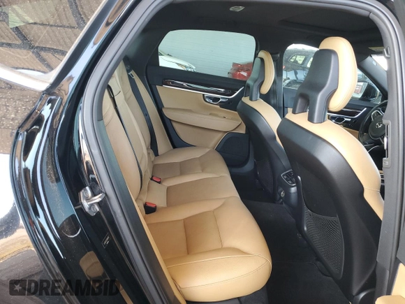 2017 Volvo S90 Momentum z VIN YV1102AK3H1006357, wystawiony jako Copart lot #43386755 z przebiegiem 129 043 mil mil oraz Tytuł czysty. Historia ofert i sprzedaży dostępna na DreamBid. Obrazek 10.