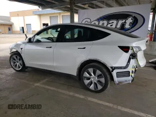 2022 Tesla Model Y Long Range z VIN 7SAYGDEE4NF576275, wystawiony jako Copart lot #53968925 z przebiegiem 30 524 mil mil oraz Szkoda całkowita • Salvage title. Historia ofert i sprzedaży dostępna na DreamBid. Obrazek 2.