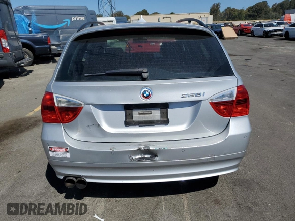 2007 BMW 3 Series 328i with VIN WBAVS13507FX15636, listed as a Copart auction lot 66418204 with 160,642 mi miles and Salvage Title. Bid and sale history available at carsss.com. Image 6.