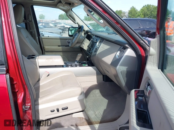 2014 Ford Expedition Max Limited с VIN 1FMJK2A51EEF35932, выставлен на аукционе IAAI как лот 42170980 с пробегом 179 843 миль миль и . История ставок и продаж доступна на DreamBid. Изображение 5.