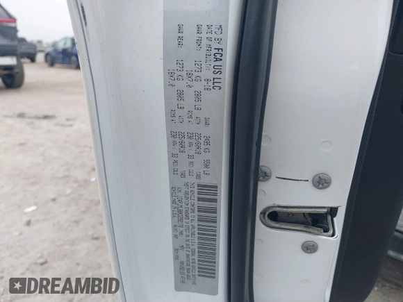 2019 Jeep Cherokee Latitude Plus with VIN 1C4PJMLB8KD292170, listed as a IAAI auction lot 41800952 with 67,277 mi miles and . Bid and sale history available at DreamBid. Image 9.