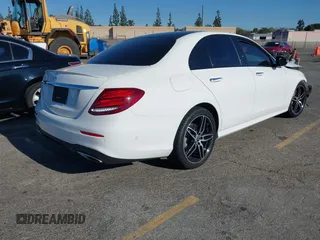2020 Mercedes-Benz E-Class E 350 with VIN WDDZF8DB2LA714457, listed as a IAAI auction lot 41756153 with 1 mi miles. Bid and sale history available at carsss.com. Image 4.