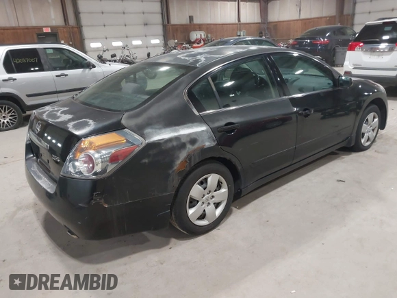 2008 Nissan Altima 2.5 SL with VIN 1N4AL21E58N407401, listed as a IAAI auction lot 42090251 with 131,757 mi miles. Bid and sale history available at carsss.com. Image 4.