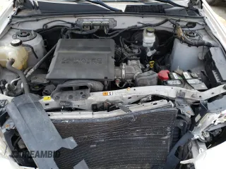 2012 Ford Escape XLT z VIN 1FMCU9DG3CKA41742, wystawiony jako Copart lot #60092135 z przebiegiem 175 330 mil mil oraz Szkoda całkowita • Salvage title. Historia ofert i sprzedaży dostępna na DreamBid. Obrazek 12.